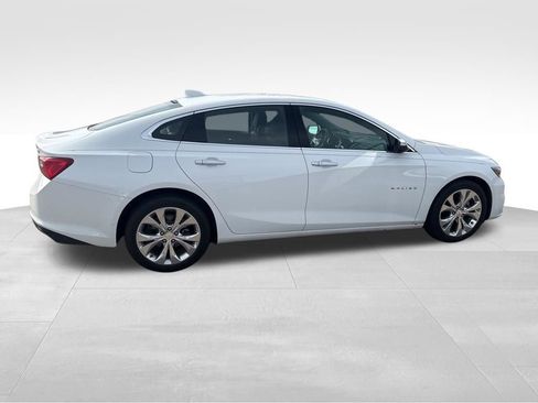 Used 2017 Chevrolet Malibu Premier image 7