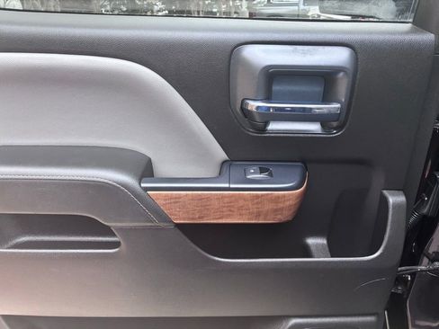 Used 2018 Chevrolet Silverado 2500 LTZ w/ Duramax Plus Package image 13