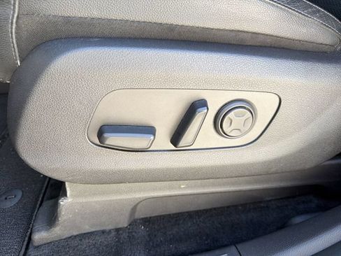 Used 2024 Kia Carnival SX Prestige FWD image 14