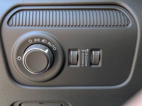 New 2026 Jeep Grand Wagoneer 4WD w/ Premium Group I image 26