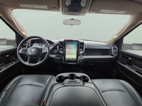 Used 2020 RAM 3500 Tradesman w/ Chrome Appearance Group image 34