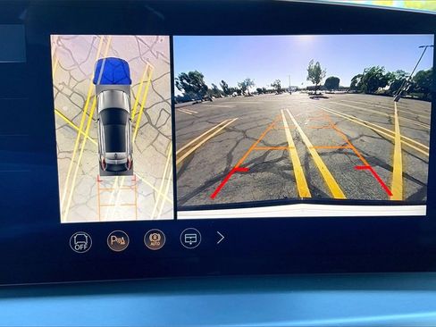 New 2026 Cadillac Lyriq Premium Sport image 27