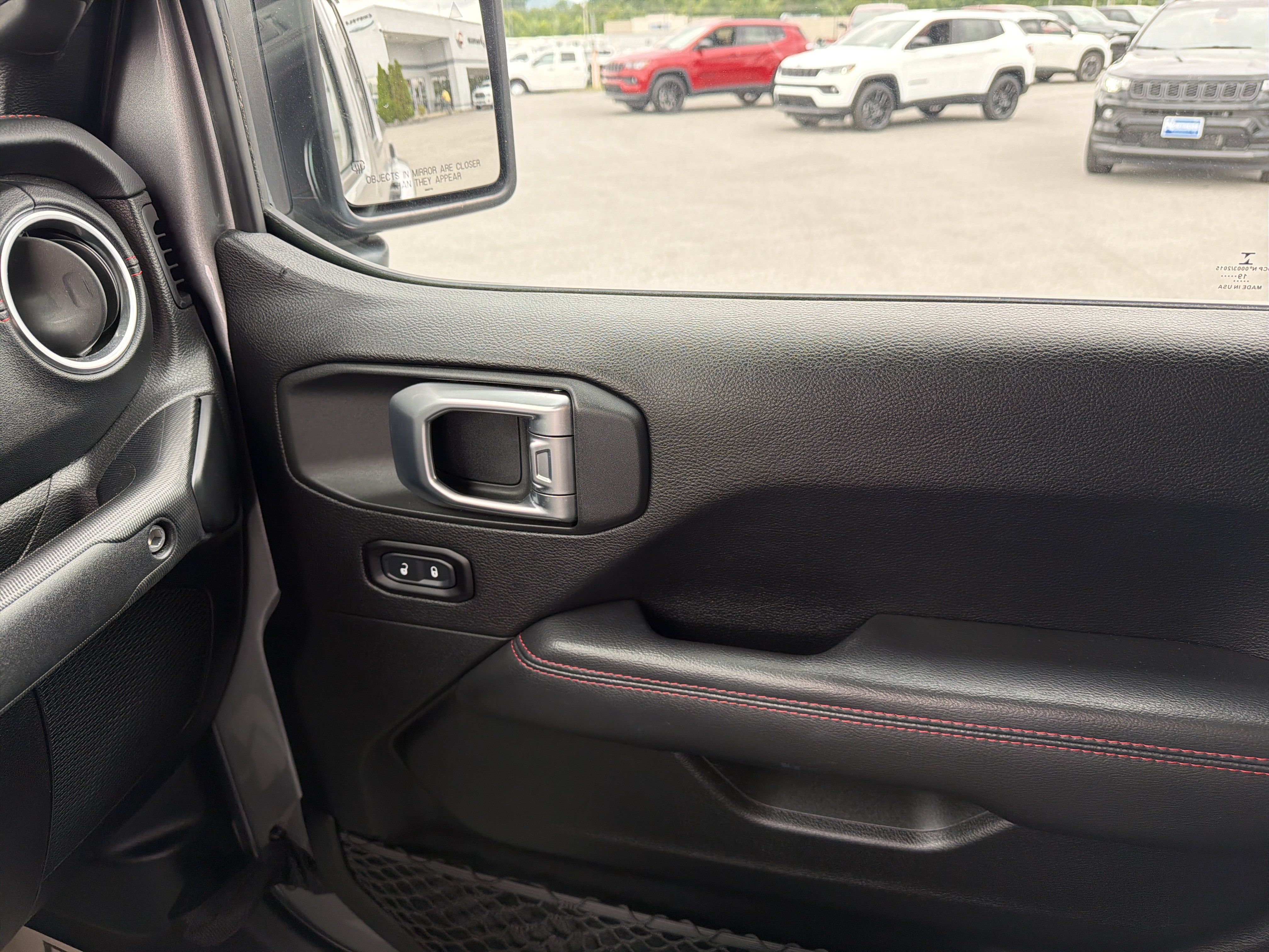 Used 2020 Jeep Gladiator Rubicon AWD/4WD image 26