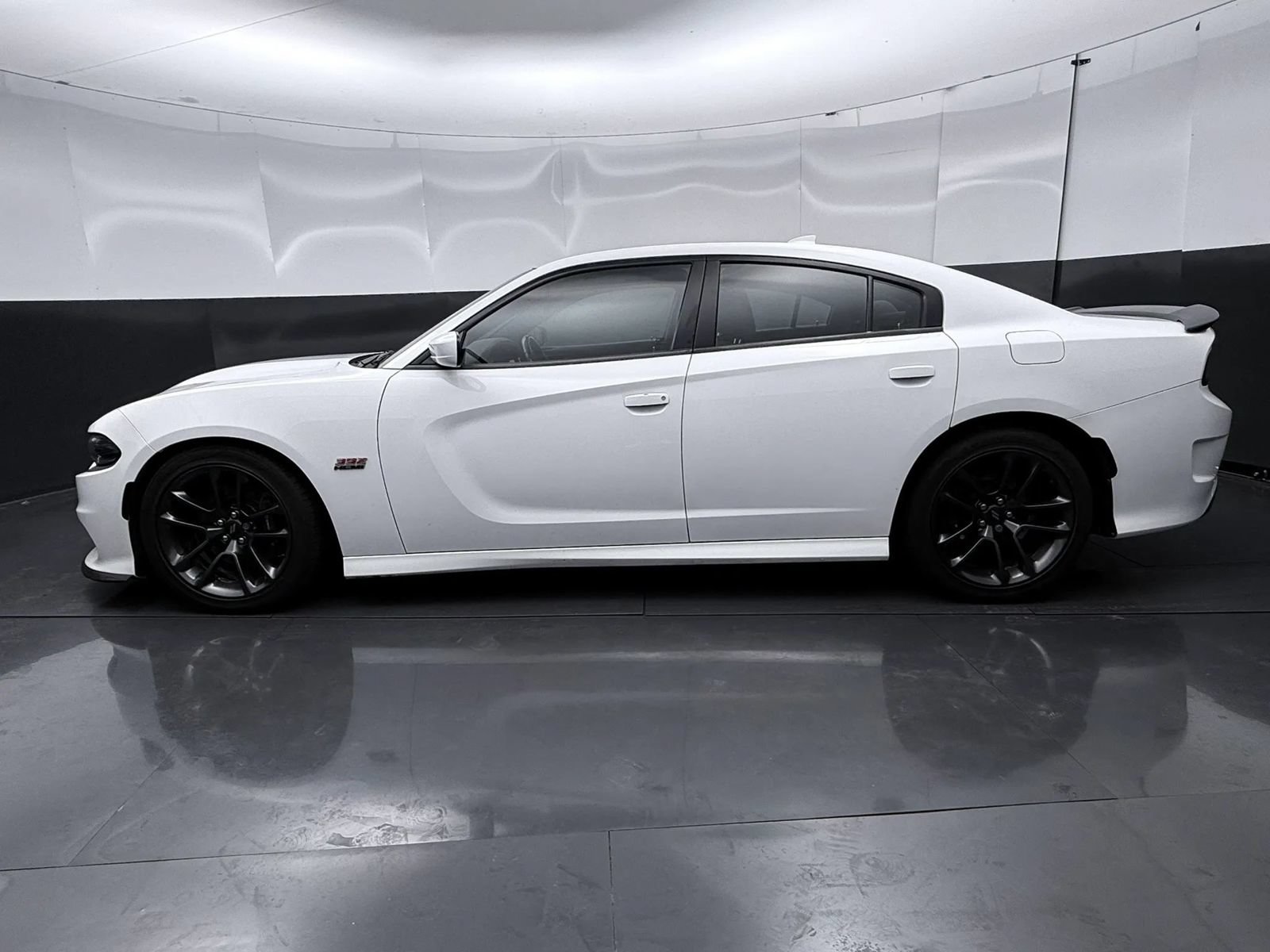 Used 2020 Dodge Charger Scat Pack RWD image 4