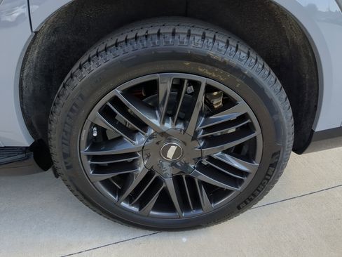 New 2026 Cadillac Escalade IQL Sport 2 image 33