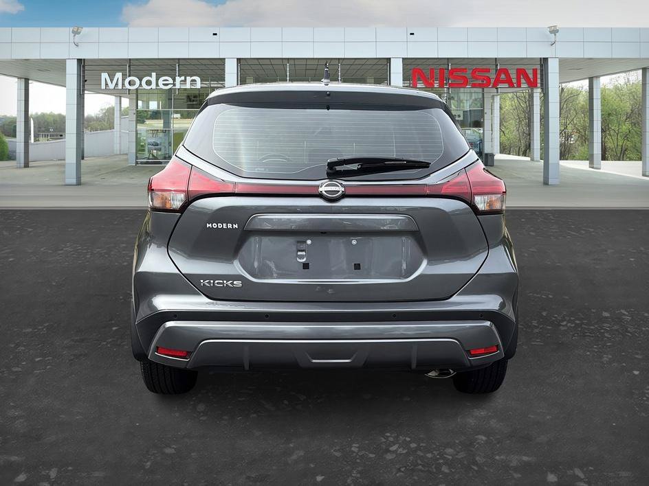 Certified 2024 Nissan Kicks S FWD image 4