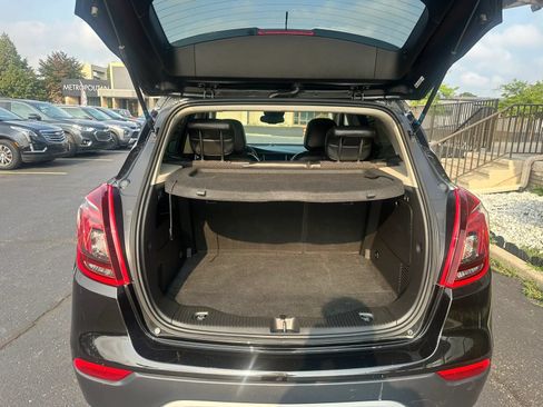 Used 2019 Buick Encore Preferred AWD/4WD image 7