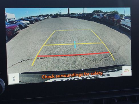 Used 2025 Toyota RAV4 SE image 23