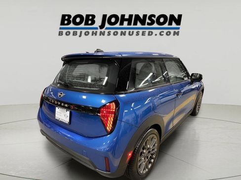 Used 2025 MINI Cooper S image 6