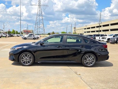 Used 2024 Kia Forte GT-Line FWD image 8