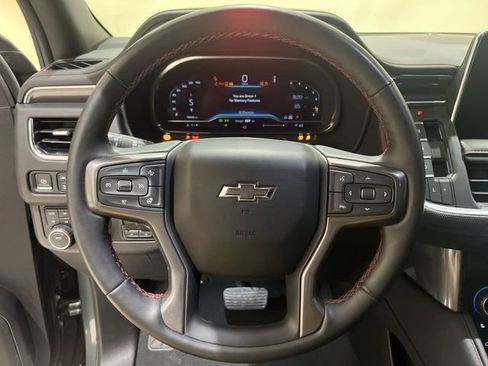 Used 2024 Chevrolet Tahoe RST w/ Luxury Package AWD/4WD image 10