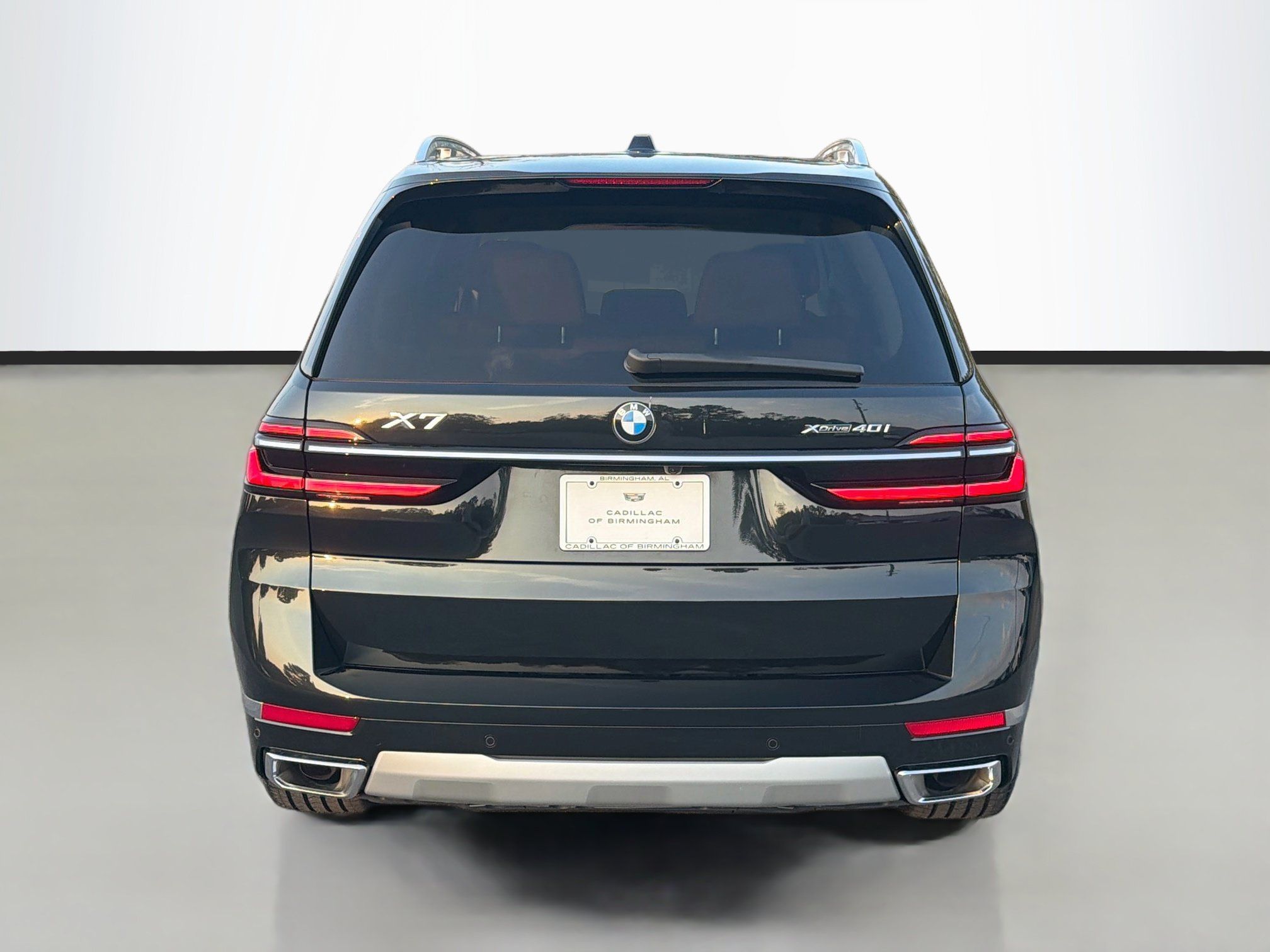 Used 2024 BMW X7 xDrive40i w/ Premium Package AWD/4WD image 6
