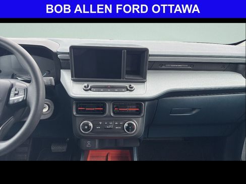 Used 2023 Ford Maverick XLT FWD image 16