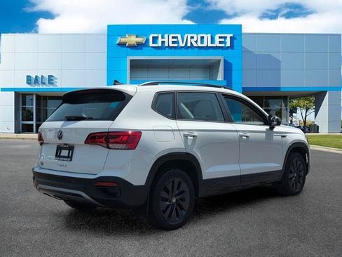 Used 2024 Volkswagen Taos S FWD image 3