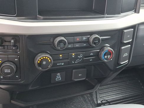 New 2026 Ford F350 XL w/ XL Chrome Package image 9