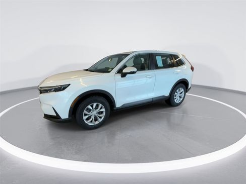 Certified 2023 Honda CR-V LX image 5