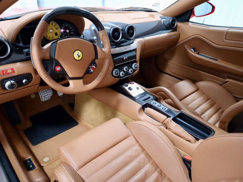 Used 2007 Ferrari 599 GTB Fiorano RWD image 20