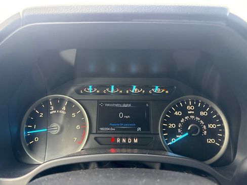 Used 2018 Ford F150 XLT w/ Equipment Group 302A Luxury AWD/4WD image 17