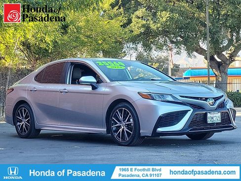 Used 2023 Toyota Camry SE w/ Protection Package (Q2) (TMS) FWD image 8