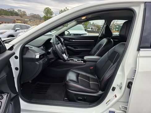 Used 2024 Nissan Altima 2.5 SR image 22