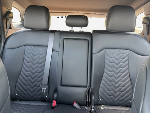 New 2026 Kia Sportage X-Line w/ X-Line Technology Package image 16