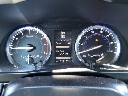 Used 2016 Toyota Highlander XLE AWD/4WD image 14