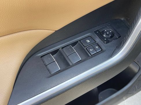 Used 2023 Toyota RAV4 XLE w/ Convenience Package FWD image 13