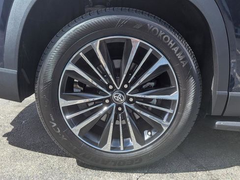 Used 2024 Toyota Grand Highlander AWD Hybrid image 64