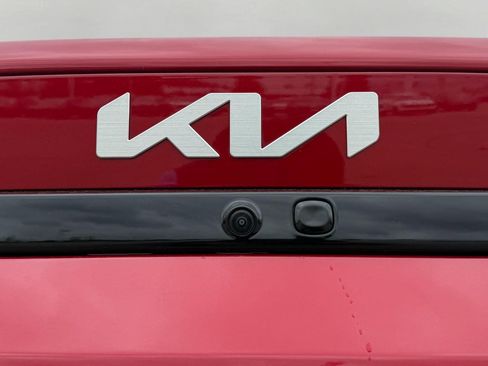 Used 2025 Kia K4 FWD image 12
