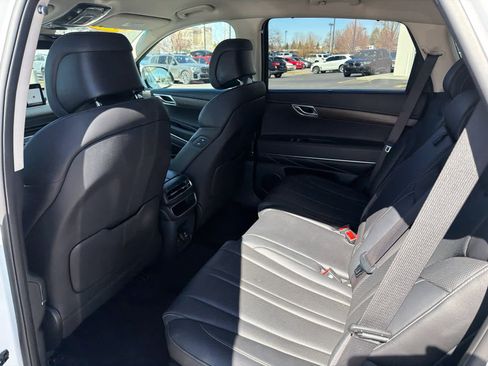 Used 2024 Genesis GV80 2.5T image 15