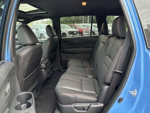 Used 2024 Honda Passport TrailSport image 14
