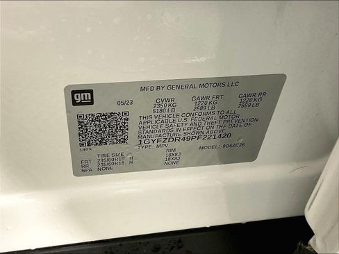 Certified 2023 Cadillac XT4 Premium Luxury w/ Cold Weather Package AWD/4WD image 19