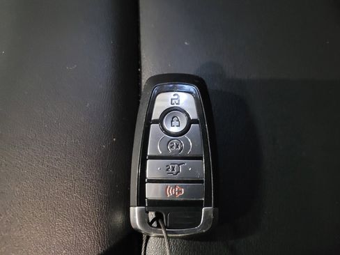 Used 2024 Ford Explorer XLT w/ Equipment Group 202A image 32