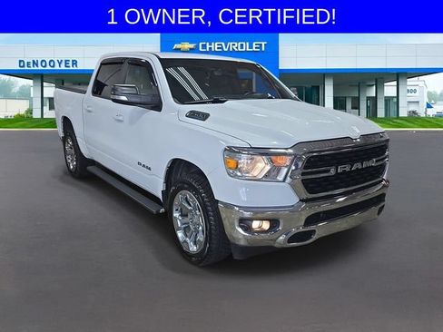 Used 2022 RAM 1500 Big Horn AWD/4WD image 3
