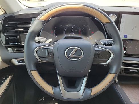Used 2024 Lexus RX 350 Premium Plus FWD image 19