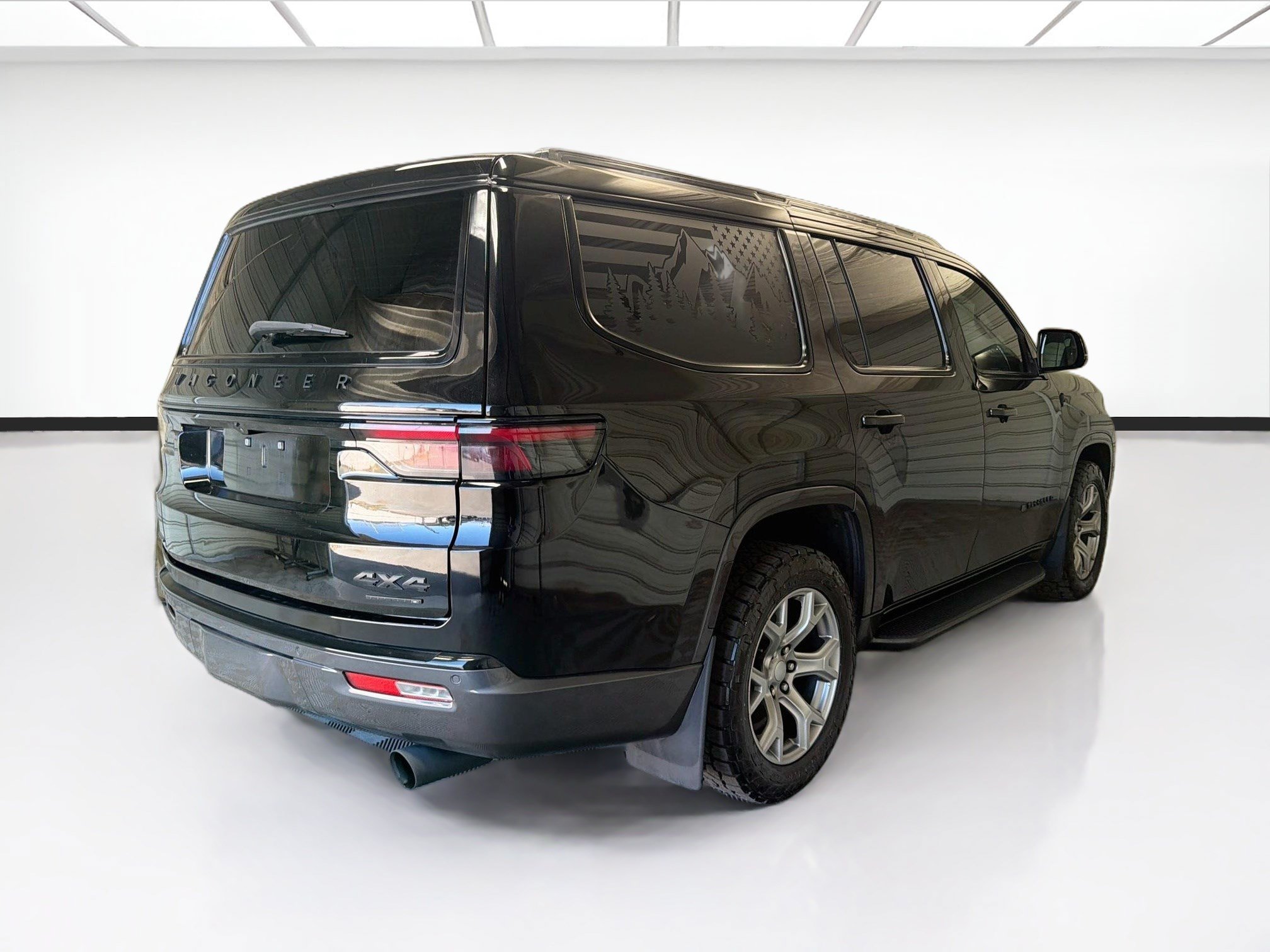 Used 2022 Jeep Wagoneer Series II AWD/4WD image 4