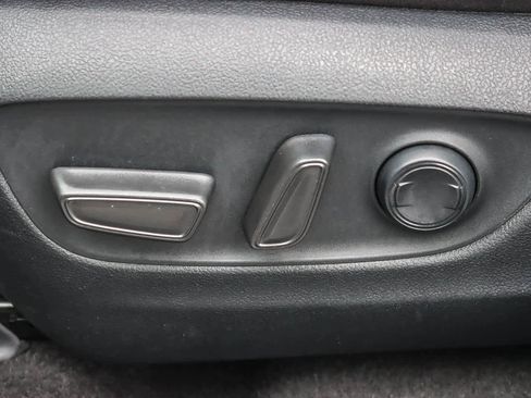 Used 2023 Toyota RAV4 XLE image 20