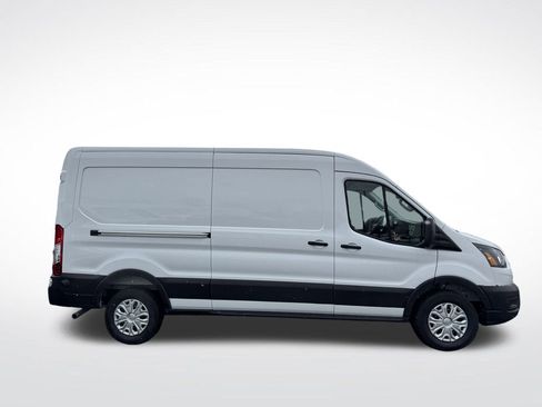New 2026 Ford Transit 250 148 Medium Roof image 16