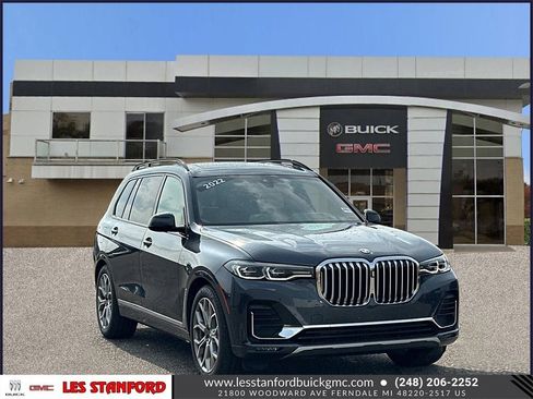 Used 2022 BMW X7 xDrive40i w/ Premium Package image 8