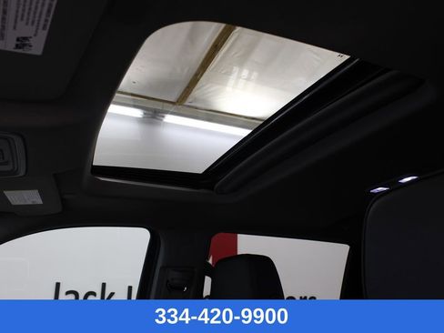 Used 2025 GMC Sierra 2500 Denali w/ Denali Reserve Package image 13