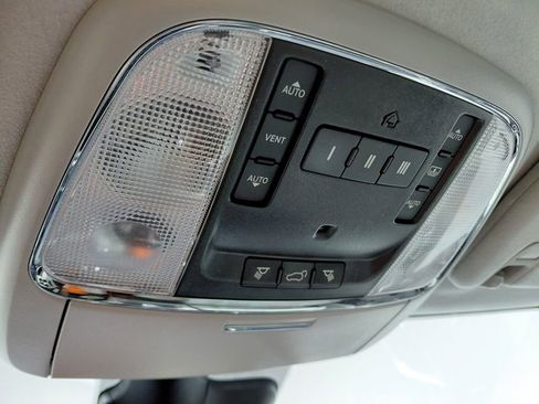 Certified 2020 Jeep Grand Cherokee Summit AWD/4WD image 46