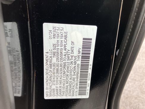 Certified 2024 Honda Odyssey Touring image 39