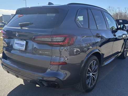 Used 2022 BMW X5 xDrive40i w/ M Sport Package image 10