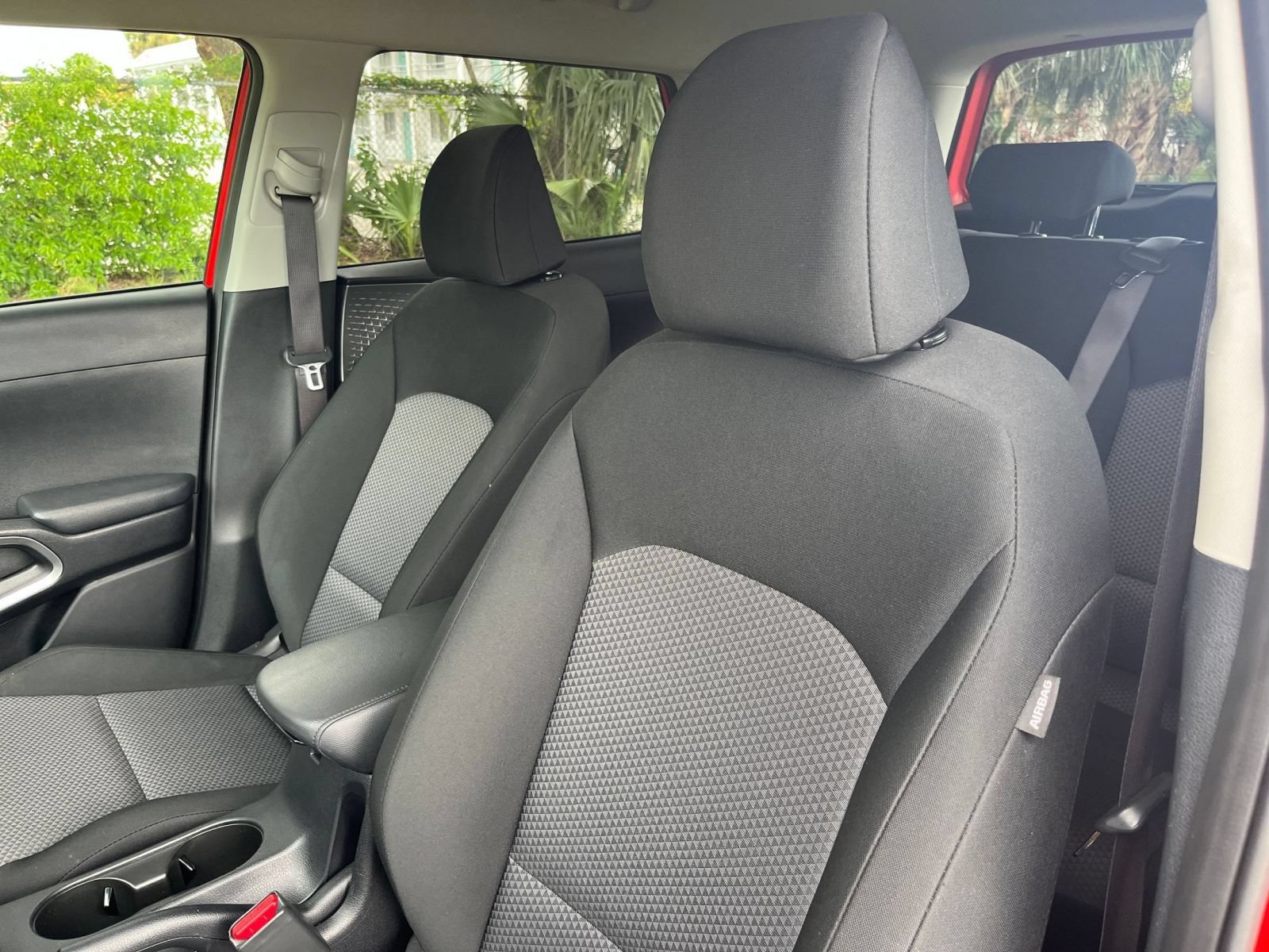 Used 2025 Kia Soul LX w/ LX Technology Package FWD image 33