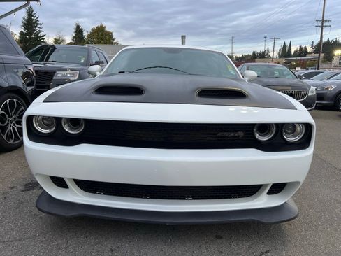 Used 2021 Dodge Challenger SRT Hellcat w/ Plus Package image 4