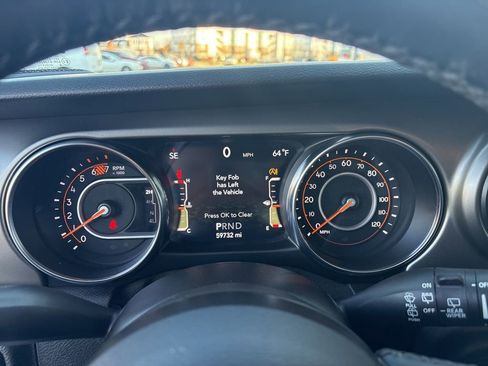 Used 2021 Jeep Wrangler Unlimited Sport image 17