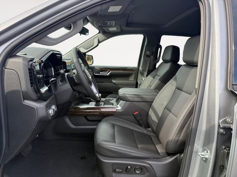 New 2026 GMC Sierra 1500 Elevation w/ Elevation Premium Package image 10