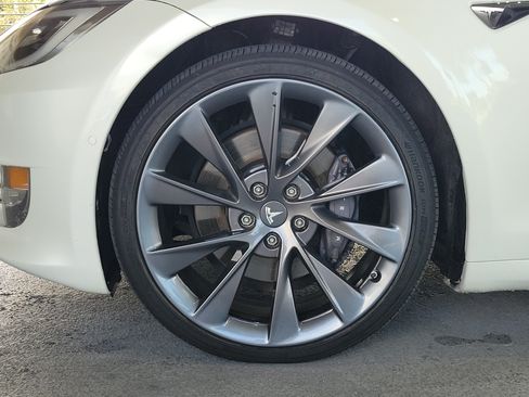 Used 2021 Tesla Model S Long Range Plus AWD/4WD image 5