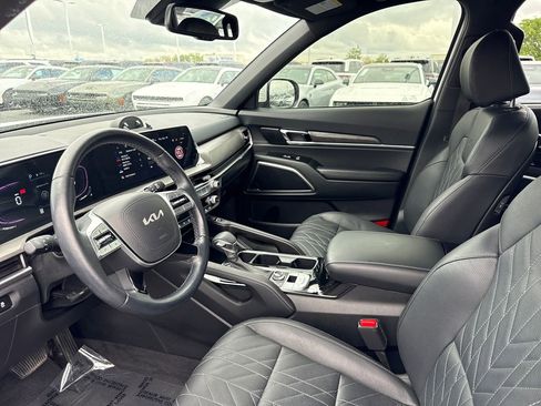 Used 2025 Kia Telluride EX X-Line AWD/4WD image 12