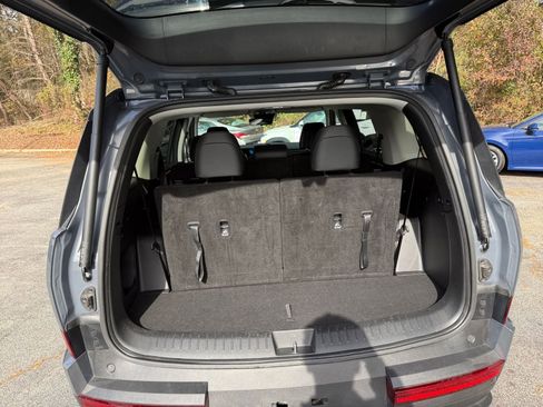 Used 2025 Hyundai Santa Fe SEL image 31